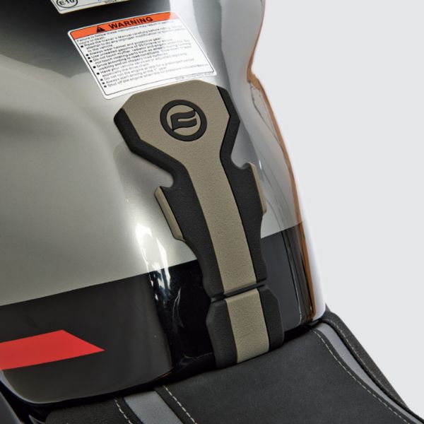 Picture of 6AQV-802600-1000 - 450SR / 450NK TANK PAD