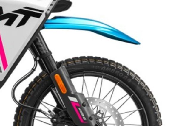 Picture of 6AQV-809000-6101-0EN00 - 450MT HIGH FENDER KIT ZEPHYR BLUE